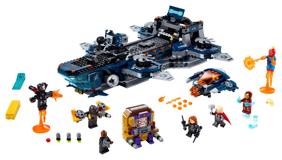 Avengers Helicarrier, 76153