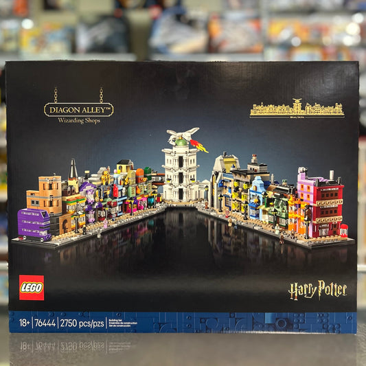 Diagon Alley™ Wizarding Shops - 76444