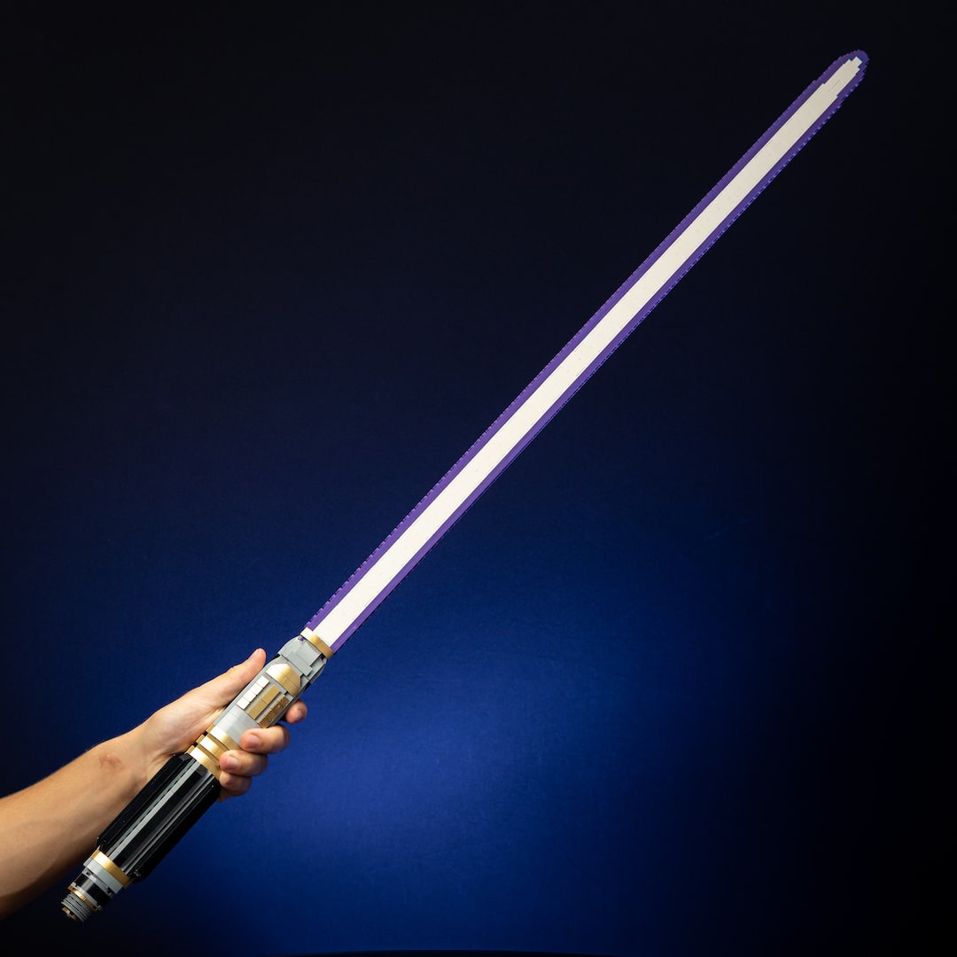 Windu's Saber Life-Sized Replica