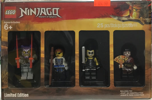 Bricktober Minifigure Collection 3/4 - Ninjago (2018 Toys "R" Us Exclusive), 5005257